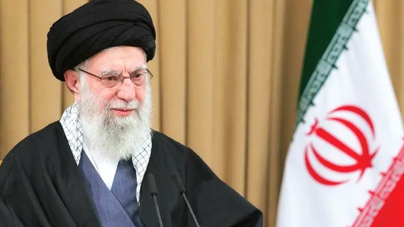رهبر انقلاب چند دختر داشتند و دختران با چه خانواده‌هایی وصلت کردند؟