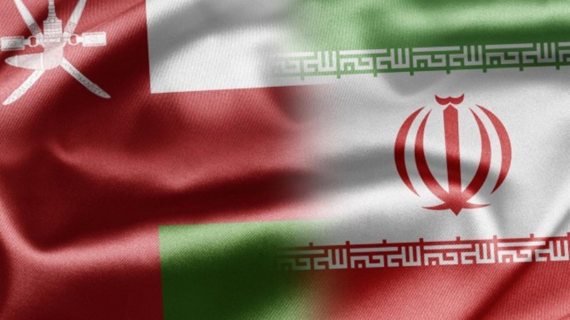 تصمیم‌گیری برای تنگه هرمز فقط توسط ایران و عمان صورت می‌گیرد