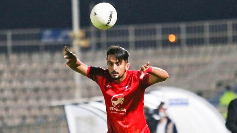 پرسپولیس پیشنهادش را تا 100 میلیارد بالا برد؛ تصمیم نهایی در خصوص مدافع لیگ برتری