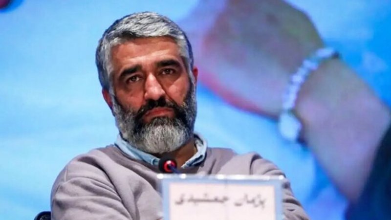 اشتباه وکلای پژمان جمشیدی، افکار عمومی را به اشتباه می‌اندازد/ جمشیدی می‌تواند علیه شاکی اعاده حیثیت کند؟