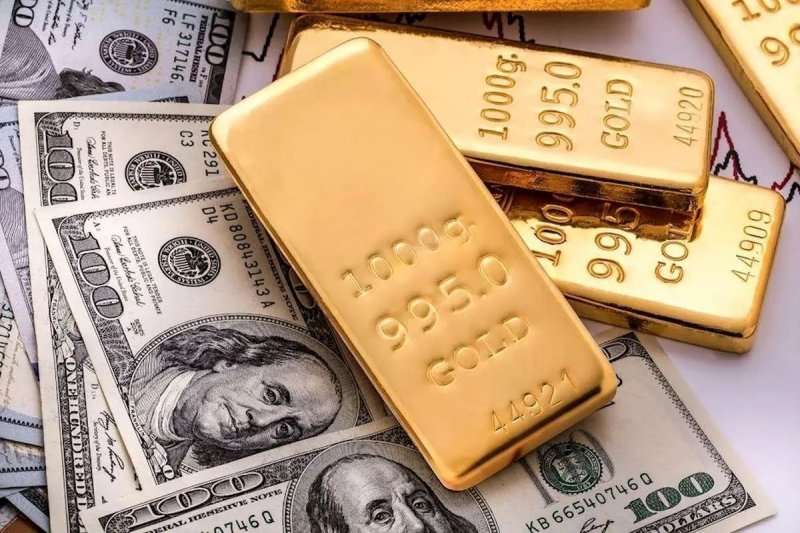  پیش‌بینی قیمت طلا و دلار برای فردا پنجشنبه ۱۵ مرداد ۱۴۰۵