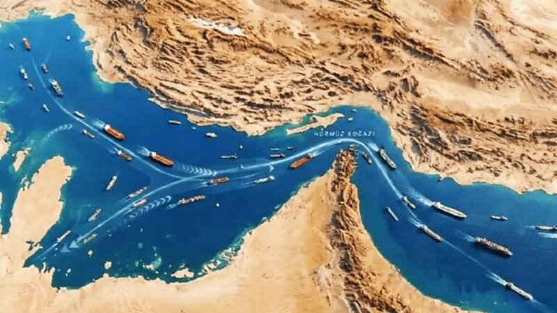 اظهارات مقام عالیرتبه نظامی ایران درباره تنگه هرمز