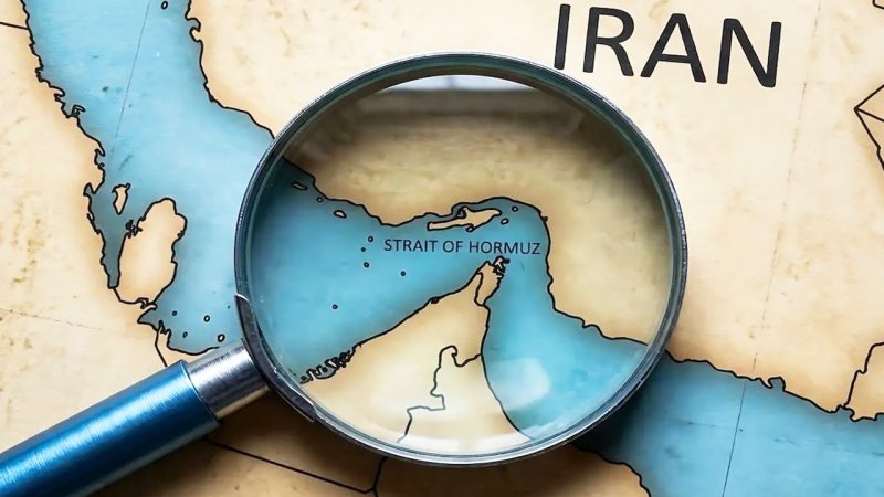 پیشنهاد بی‌سابقه به ایران برای بازگشایی تنگه هرمز/ پیروزی بزرگ تهران در نبرد تنگه هرمز