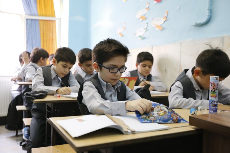 دریافت وجه در ثبت‌نام مدارس ممنوع