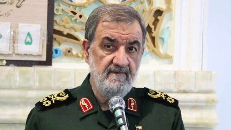 فرمانده کل سپاه به محسن رضایی پیام داد