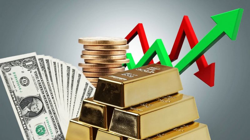 پیش‌ بینی قیمت طلا و دلار دوشنبه ۲۶ مرداد ۱۴۰۵/ بازار آماده نوسان تازه می‌شود + جدول
