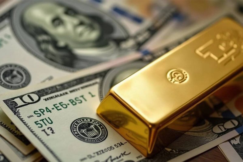 سقوط دلار یا جهش طلا؟/ تحلیل سناریوی فاجعه‌بار اقتصاد آمریکا