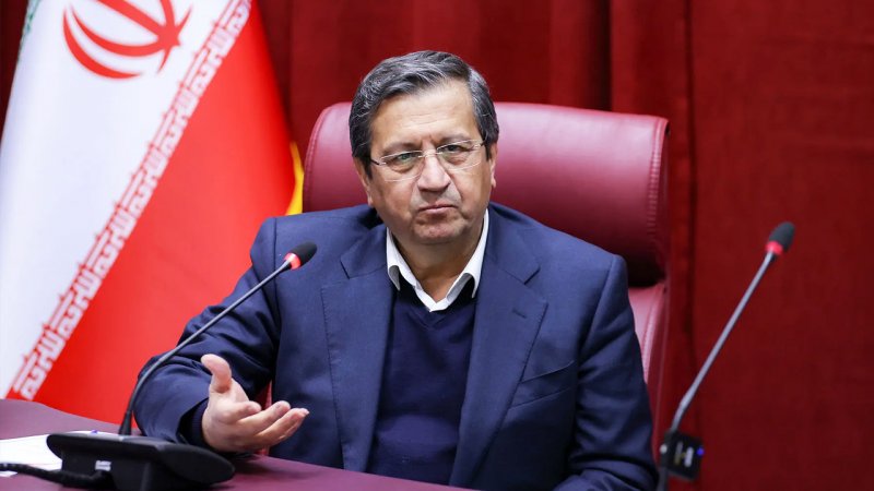 نرخ ارز مدنظر بانک مرکزی اعلام شد/ همتی: ارزپاشی نمی‌کنیم؛ پیش‌داوری نکنید