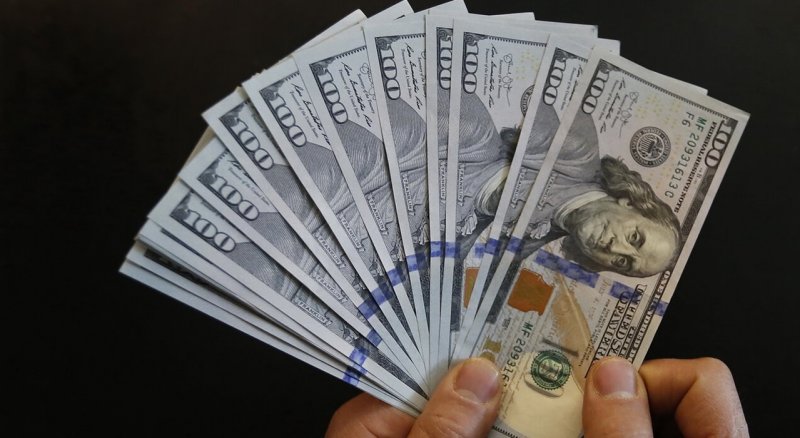 سقف فروش ارز به اشخاص حقوقی به ۵ هزار یورو افزایش یافت