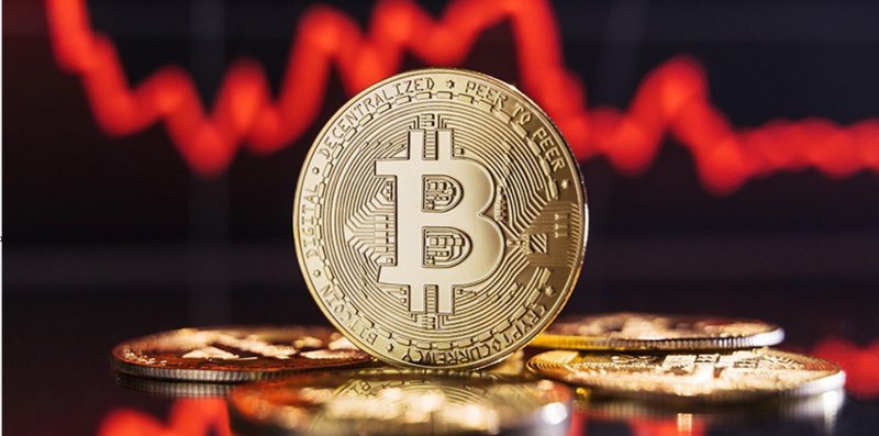 بیت‌کوین طاقت نیاورد و دوباره سقوط کرد