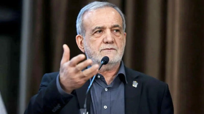 پزشکیان با اسلحه در کنار رادان؛ تصویر متفاوت از رئیس‌جمهور + عکس