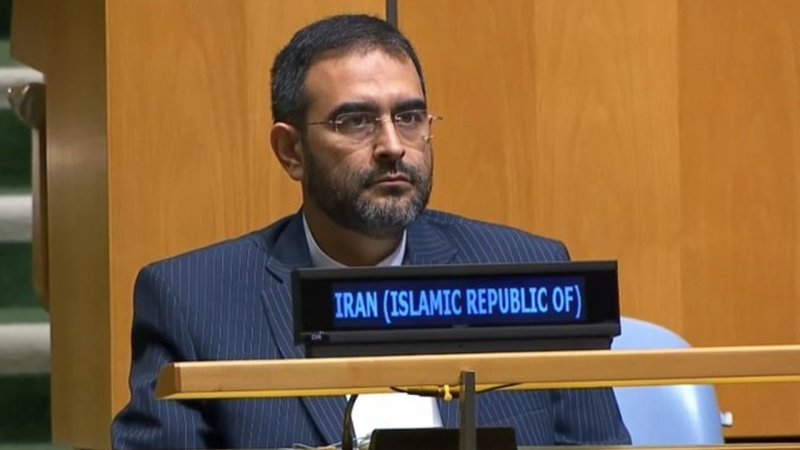 این دیپلمات ایرانی که از پای سخنرانی ترامپ جُم نخورد، کیست؟