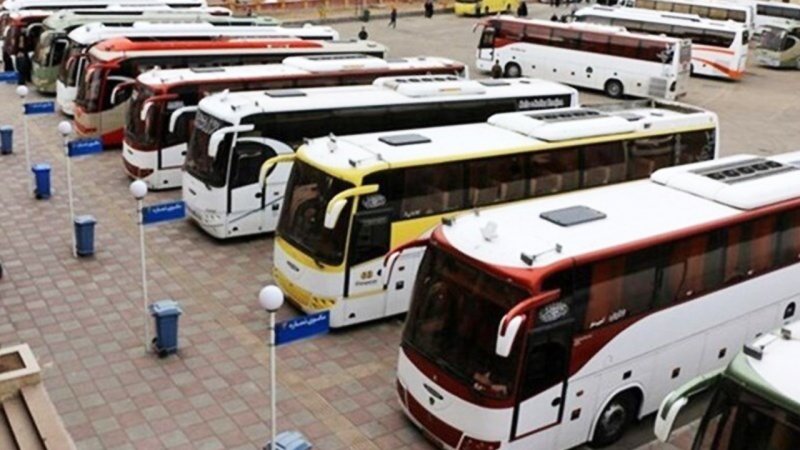 توقیف اتوبوس با ۲۰ مسافر در آزادراه رشت_قزوین/ راننده در حالت مستی پشت فرمان بود