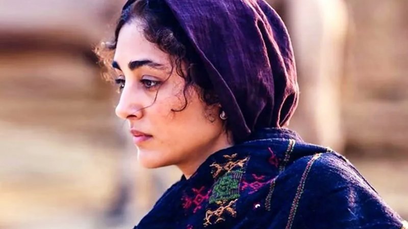 گلشیفته فراهانی در راه تهران؟ + تصاویر