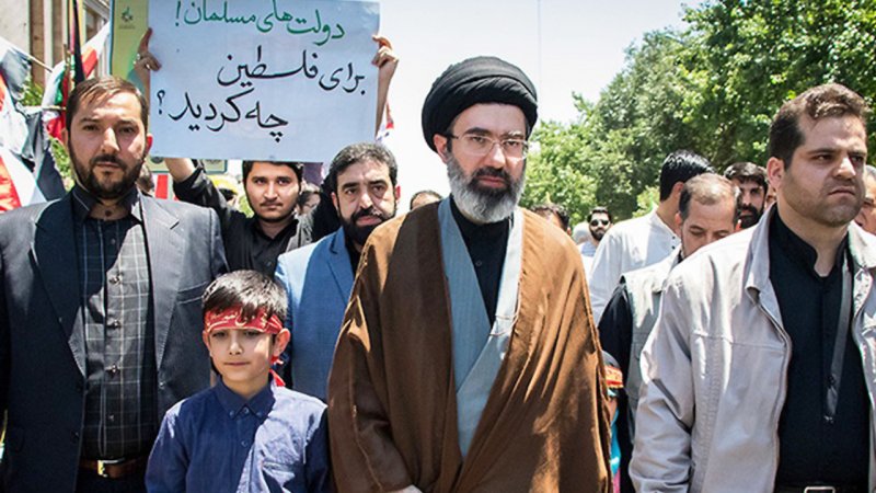 پسر رهبر ایران رتبه ۱۰۶ کنکور انسانی شد / نوه حداد عادل هم رتبه آورد +عکس