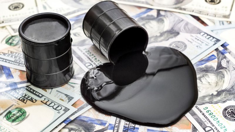 ردپای نفت بر دلار؛ تکرار تاریخ در بازار
