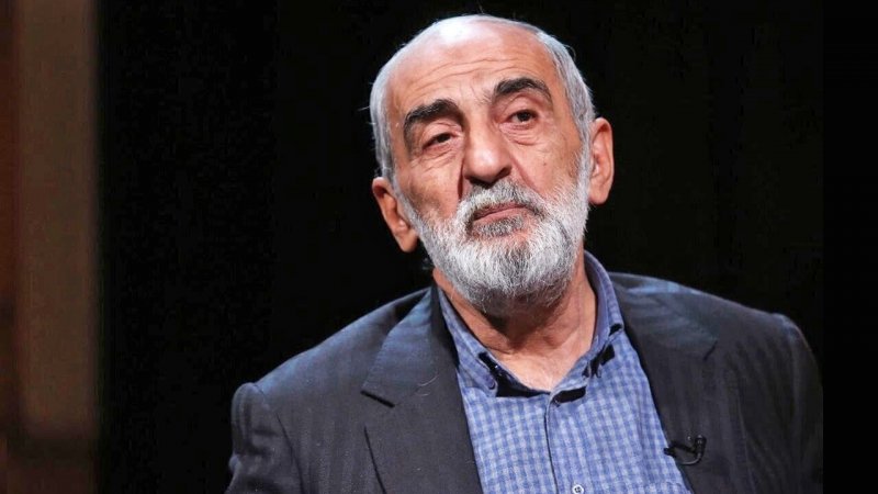 حسین شریعتمداری: هر کس به پایان دادن جنگ و حفظ ایران معتقد است سفیر امریکاست