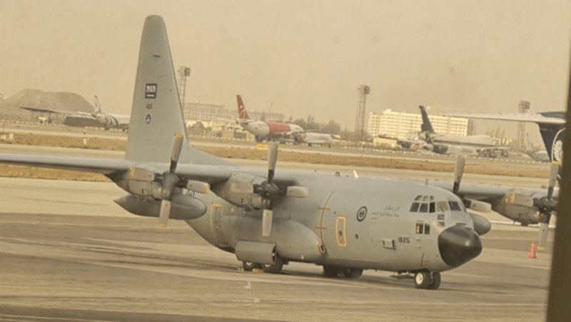 حضور هواپیمای ترابری نظامی C-130 عربستان در تهران