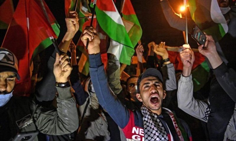 اعتصاب هماهنگ کارگران در ۱۰۰ بندر جهان در اعتراض به جنگ غزه/ زنجیره تأمین جهانی در معرض اختلال
